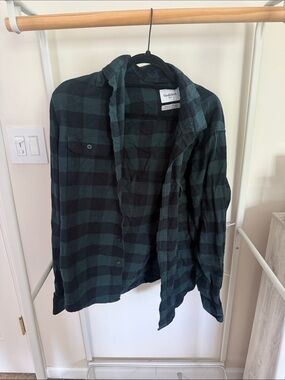 Goodfellow & Co Green and Black Plaid Button-Down Shirt